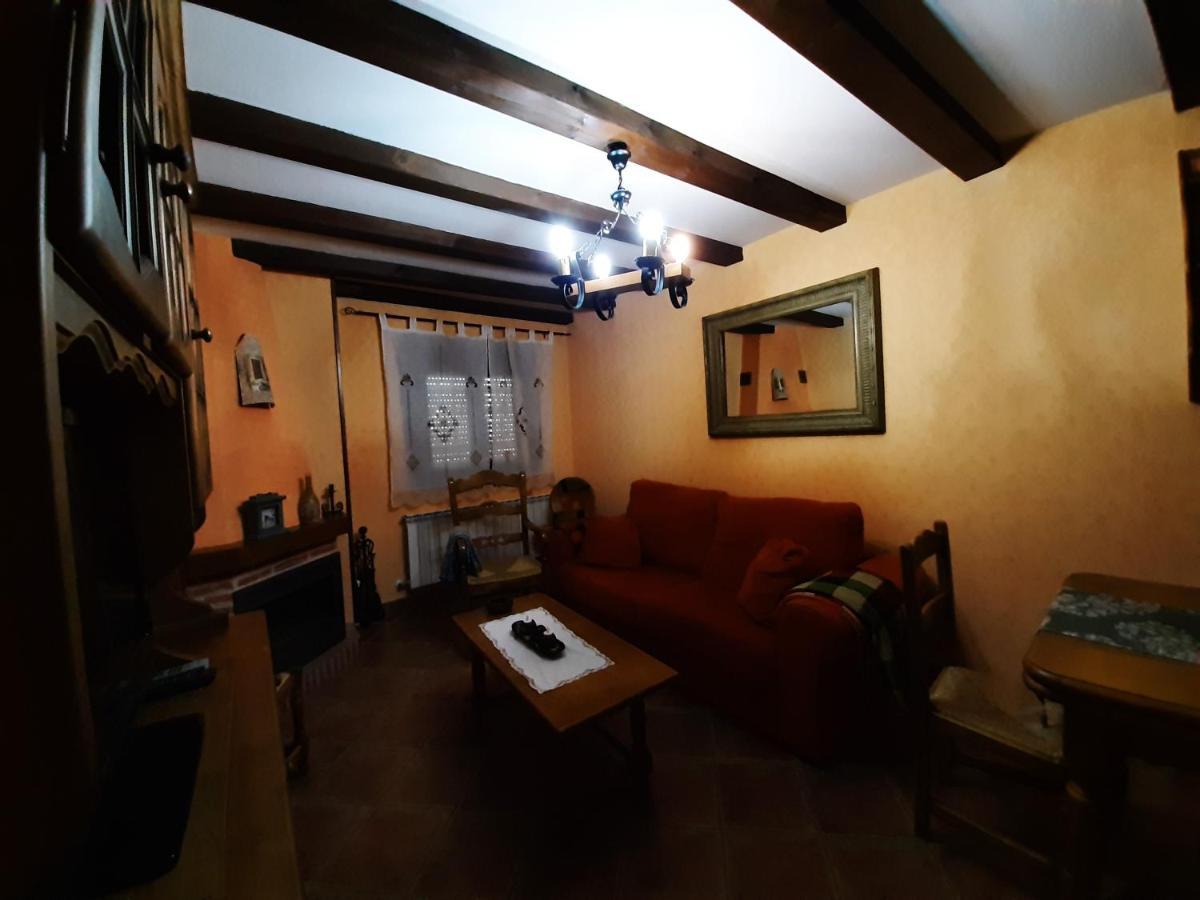 Apartamentos Rurales Esencias De La Alcarria Hueva Exterior photo