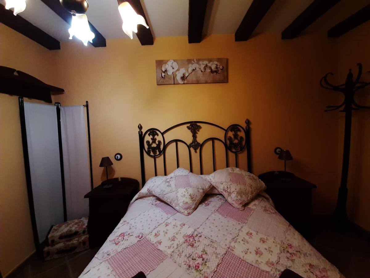 Apartamentos Rurales Esencias De La Alcarria Hueva Exterior photo