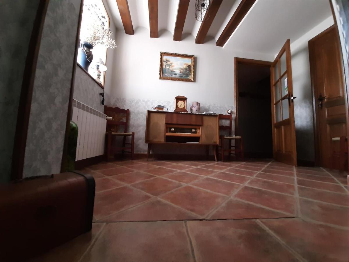 Apartamentos Rurales Esencias De La Alcarria Hueva Exterior photo